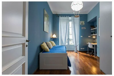 Wohnung in Torino mit Balkon und Parken