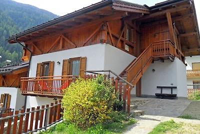 Charmantes Apartment in Celledizzo mit Garten