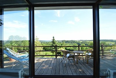 Geräumiges Haus mit schöner Terrasse