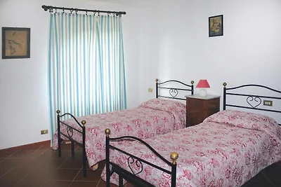 Wohnung in Chiusdino mit Terrasse
