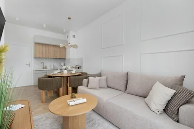 Komfortables Apartment, Innenpool, Strandnähe