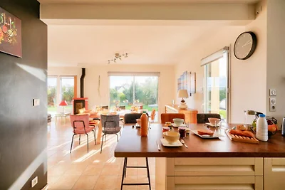 Apartment in Plonéour-Lanvern mit Pool