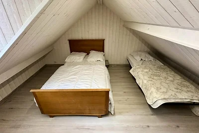 Haus in Mont-Dore mit Terrasse und Aussicht