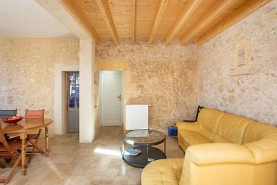 Spaziosa casa vacanze con piscina privata
