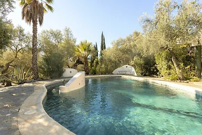 Appartamento con piscina privata