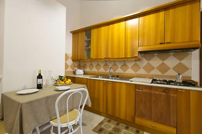 Sontuosa villa a Sorrento con giardino