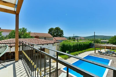 Villa in pietra Anita con piscina