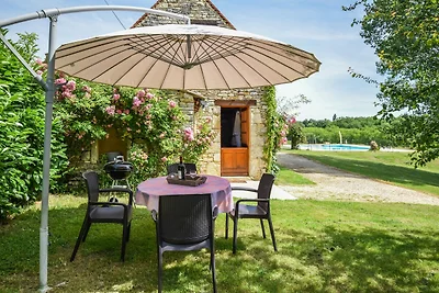 Verführerisches Ferienhaus in Salviac mit...