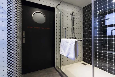 Solo Retreat in Style | Standard Single Stay