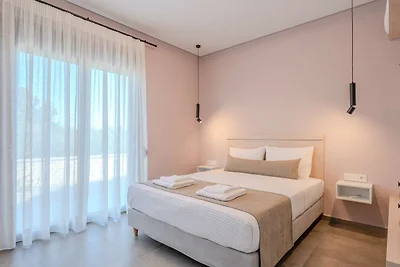 Villa in Viran Episkopi mit Privatpool