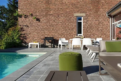 Villa mit Swimmingpool in der Nähe von Durbuy