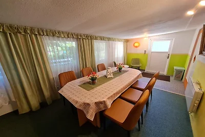 Bungalow Gartenidyll, Berlin