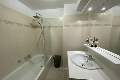 Apartment in Nieuwpoort near the Beach