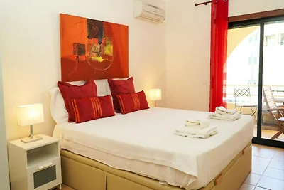 Apartment in Albufeira mit sonniger Terrasse