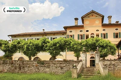 Villa in Valbelluna mit Pool und...