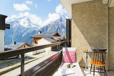 Wohnung in den Alpen mit Bergblick