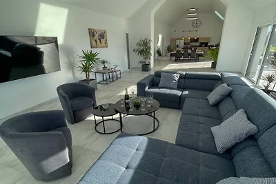 Huis Ploudalmézeau met verwarmd zwembad