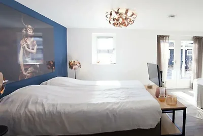 Comfort Connecting Room 10