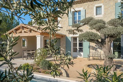 Komfortable Villa in Saint-Rémy-de-Provence