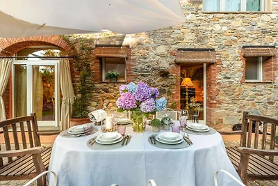 Boerderij in Lucca met privézwembad