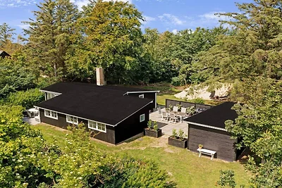 Ferienhaus in Hjørring im Innenhof