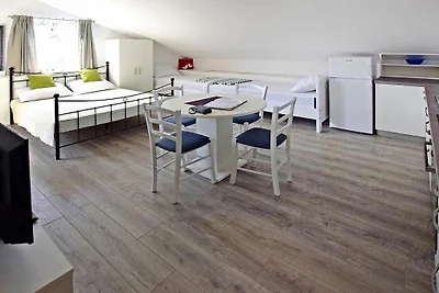Wohnung in Starigrad Paklenica