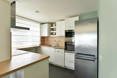 Hoekappartement met zicht op zeedijk in Zoute