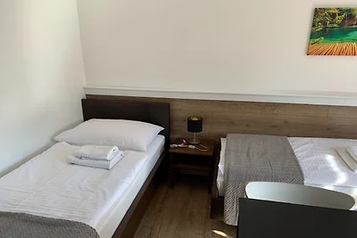 Guesthouse Family Bosnic - Suite Room with Ba...