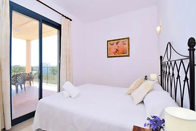 Villa in Cala d'Or met zwembad en jachthaven