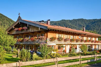 Servus im Gästehaus Becher