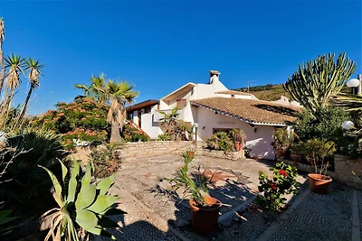 Belvilla by OYO Villa Le Palme Nove
