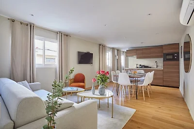 Hervorragende Wohnung 2 Schlafzimmer Zentrum ...