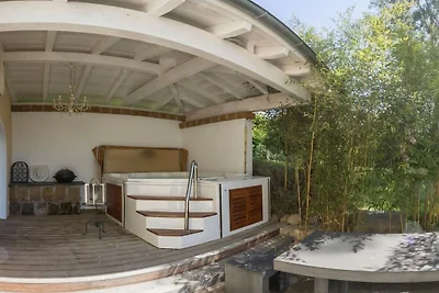 Willa Parkowa / Apartament La Pergola