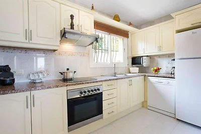 Urocza willa z 3 sypialniami w Lloret de Mar