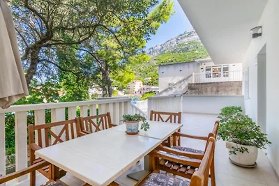 Three Bedroom Apartment with Terrace