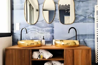 Häuser & Villen für 15 Personen