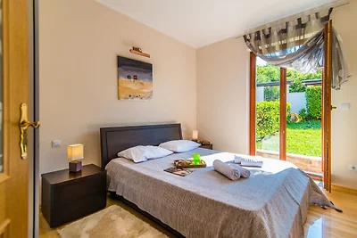 Moderne Villa in Rovinj mit privatem...