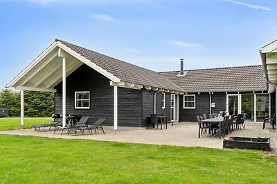 Luxus-Ruckzug mit Pool -- By Traum...