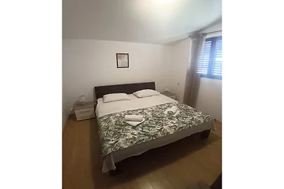 Charmantes Apartment in der Nähe von Krka