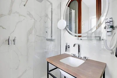 Maison Labruyère - Aviau Suite