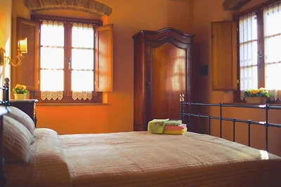 Lussuosa villa con piscina a Cortona