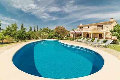 Paraíso paisajístico con piscina