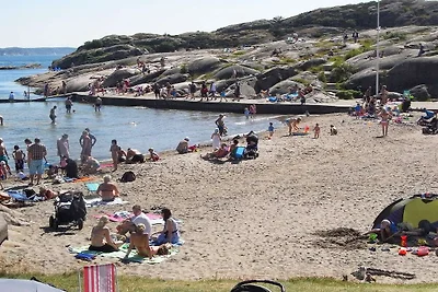 4 Personen Ferienhaus in LYSEKIL-By Traum