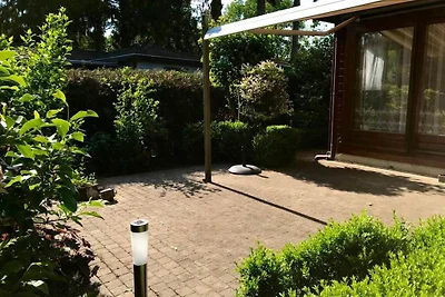 Chalet a Garderen con giardino