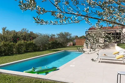 Casa Vesta mit Pool