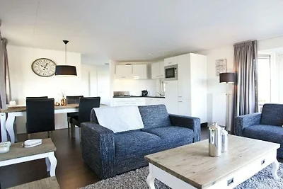 Vakantiehuis in Halfweg met terras