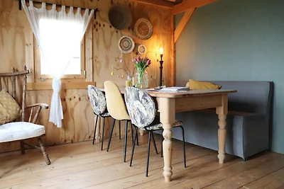 Gemütliches Holzhaus mit zauberhafter...