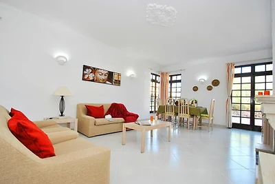 Villa ad Almancil con piscina privata