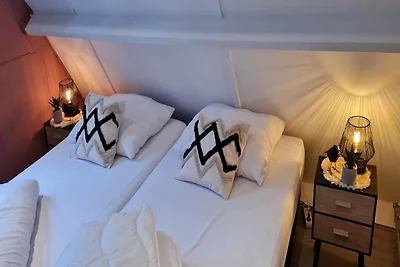 Gerenoveerd Ardens chalet met terras