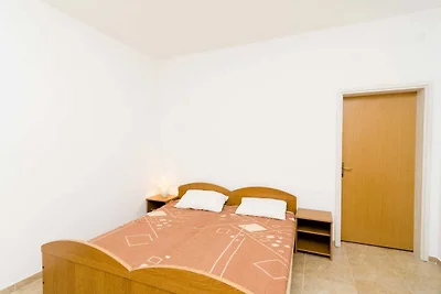 Appartamento con balcone e vista mare